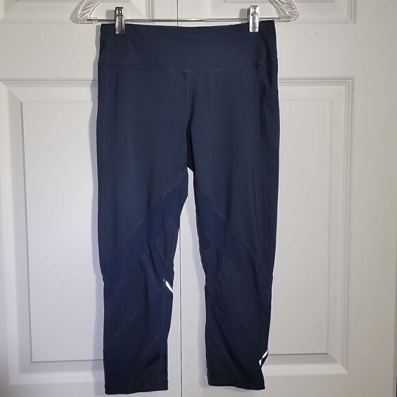 𝅺Zella Cropped Leggings Black Size Small - Picture 1 of 6